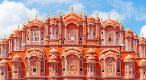 महल Hawa Mahal 300x165 - Hawa Mahal palace (Palace of the Winds) in Jaipur, Rajasthan. India